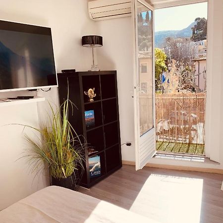 Au Coeur Du Village Joli Studio Cassis Bagian luar foto